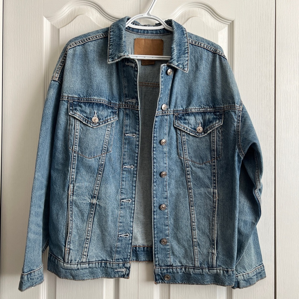 American Eagle denim jacket sz s